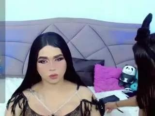 laurenth-19 on CamSoda 