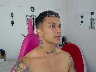 Offline leonardprice1 on CamSoda