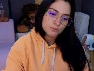 lia-assholeorange on CamSoda 
