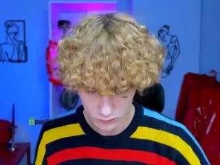 liam-bb on CamSoda 