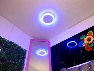 lila-gummy on CamSoda 