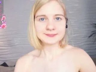 Offline lilianbalsam on CamSoda