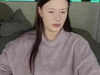 lilymoonlight on CamSoda 
