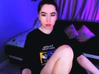 lilythompsonx on CamSoda 