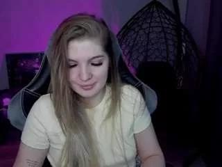 lilywilliamss on CamSoda 