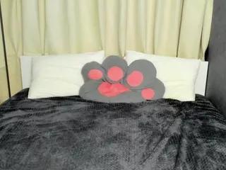 linavi on CamSoda 