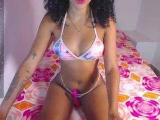 liyssa-liysaa on CamSoda 