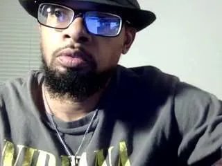 Offline llmywood on CamSoda