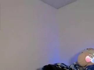 Offline lola-leah on CamSoda