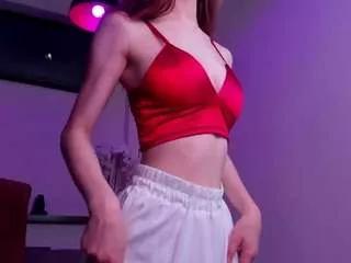 lolasweetnesss on CamSoda 