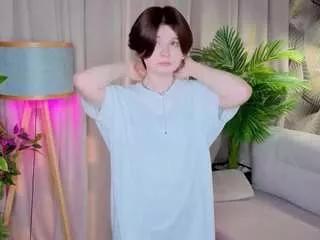 lorabyron on CamSoda 