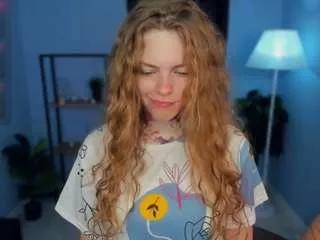 lornaeddy on CamSoda 