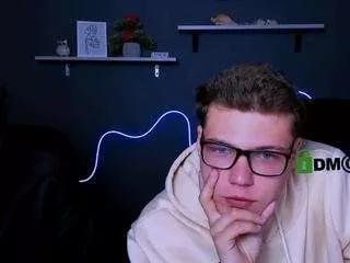 lucas-long on CamSoda 