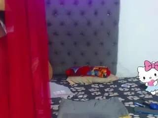 Freechat lucianadolll on CamSoda