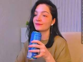 luna-moon13 on CamSoda 