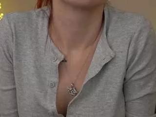 lunalicks on CamSoda 