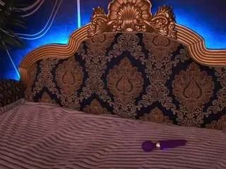 Freechat lunalicks on CamSoda