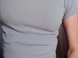 Freechat lunytang on CamSoda