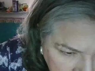 lustylena on CamSoda 