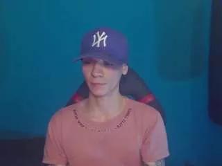 luv-ink-420 on CamSoda 