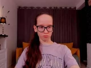 lynettebails on CamSoda 
