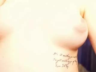 lynettebeames on CamSoda 