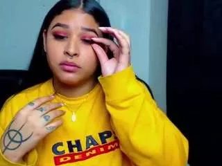 Offline mabell-fox on CamSoda