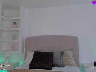 maddy-hot on CamSoda 