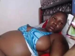 Freechat magestictemptress on CamSoda