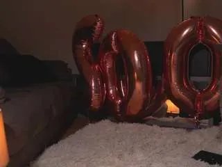 Offline maidaeger on CamSoda