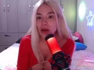 marcelaamq on CamSoda 