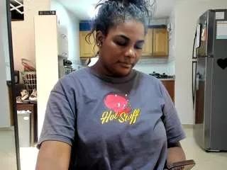 mareiabold on CamSoda 