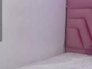mariahblack on CamSoda 