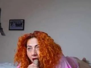 Freechat mariajosebarraza on CamSoda