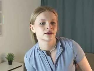 mariamburby on CamSoda 