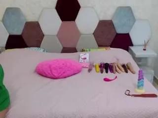 Offline marianabbw on CamSoda