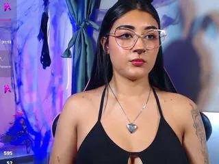 Offline mariannagp on CamSoda