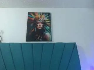 Offline mariapaulac on CamSoda