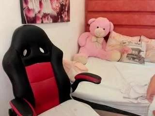 Offline maribejakedd on CamSoda