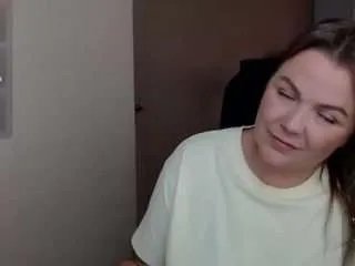Offline marymarmalade on CamSoda
