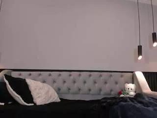 mayli-x on CamSoda 
