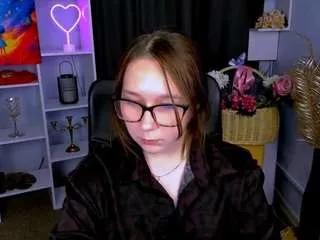 meddi-gold on CamSoda 