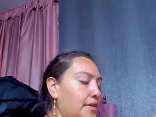 megaboobxxx on CamSoda 