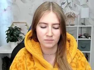 Offline meganxcute on CamSoda