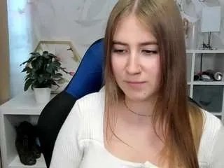 Offline meganxcute on CamSoda