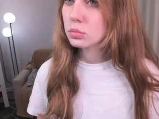 Freechat meghangouin on CamSoda