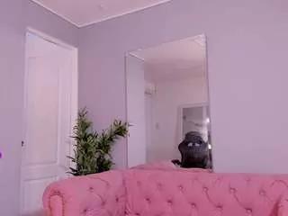 melanie-miiller on CamSoda 