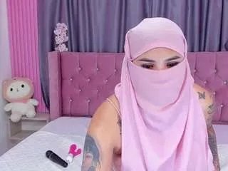Offline melanyqueen on CamSoda