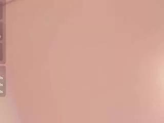 mia-crawford on CamSoda 