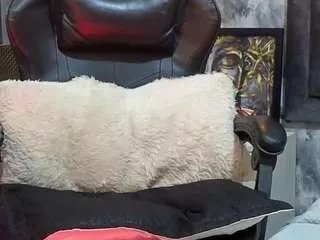 Offline mia-sttorm on CamSoda